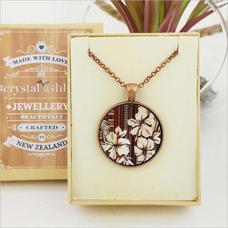 Circle Necklace: Pacific (Printed MOP)