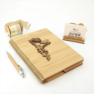 Bamboo Journal : Fantail on Manuka