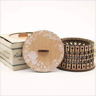 Round Trinket Box : Fantail