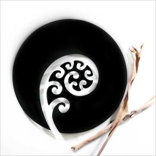 Art Circle: Frond