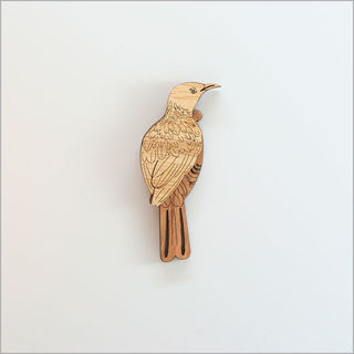 Magnet: Tui ( NZ Rimu and Bamboo Veneer)