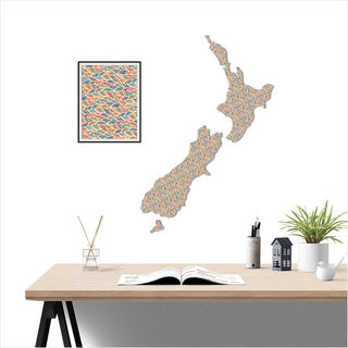 Large NZ: Feather Pattern