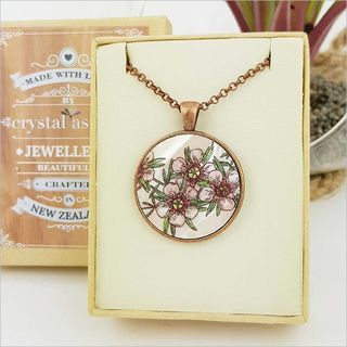 Circle Necklace: Manuka (Printed MOP)