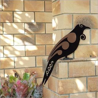 2Tone Freestanding Art: Moko Tui