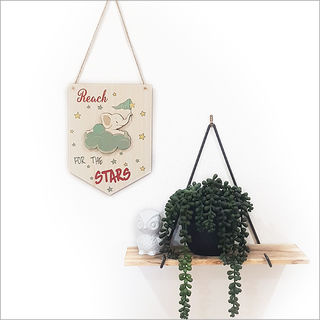 Printed Pine Flag : Reach Stars