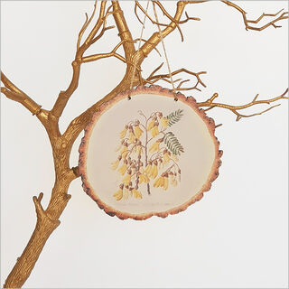 Wood Slice Art: Sarah Featon Kowhai