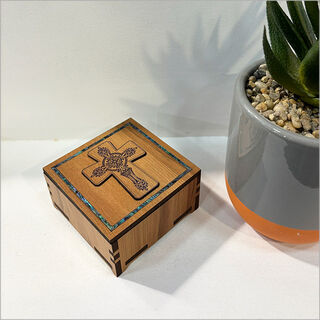 Small Trinket Box: Cross 2 (classic)