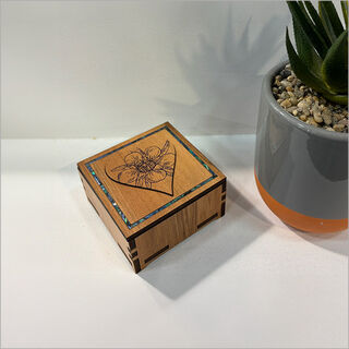 Small Trinket Box:Heart 6 (manuka)