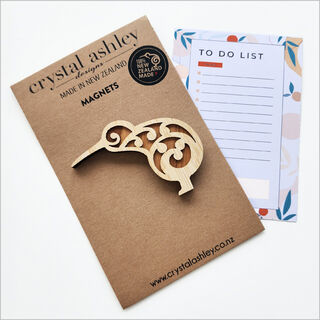 Magnet:Koru Kiwi (NZ Rimu and Bamboo Veneer)