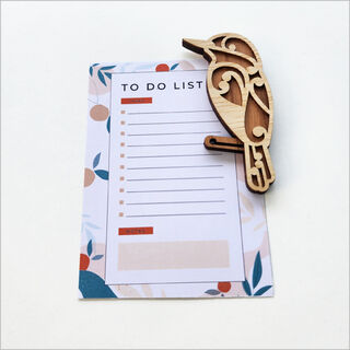 Magnet:Koru Kingfisher (NZ Rimu and Bamboo Veneer)