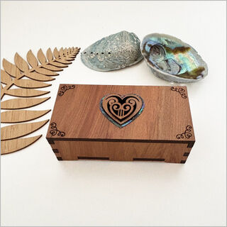 Small Rectangle Trinket Box Relief: Koru Heart