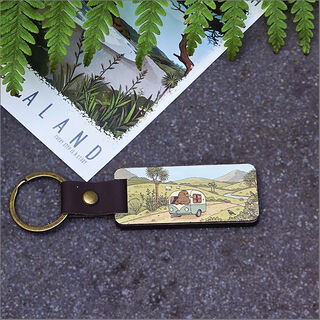 Bamboo Keyring Printed: Kiwi + Caravan