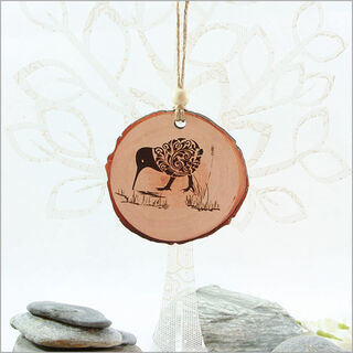 Wood Slice Ornament : Filigree Kiwi
